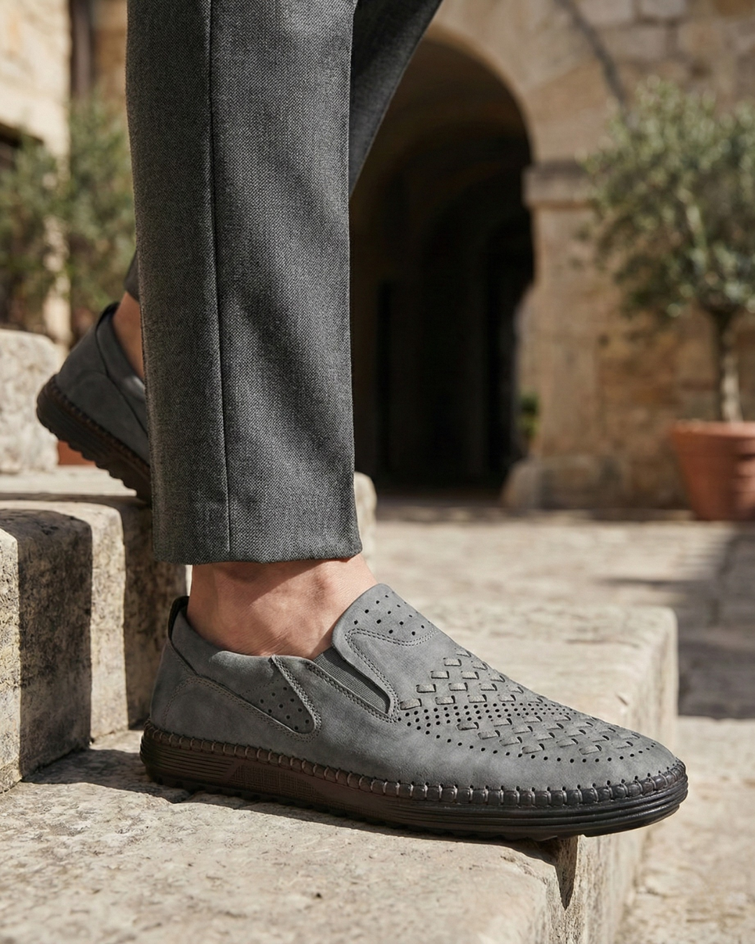 Alexander - Leather Loafer